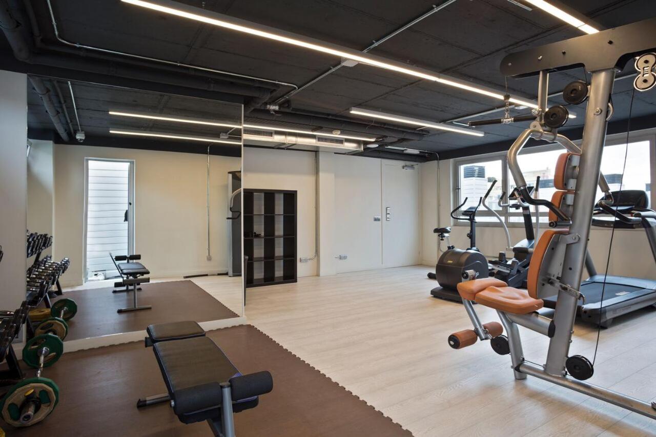 Aparthotel Bcn Montjuic Barcelona Ngoại thất bức ảnh