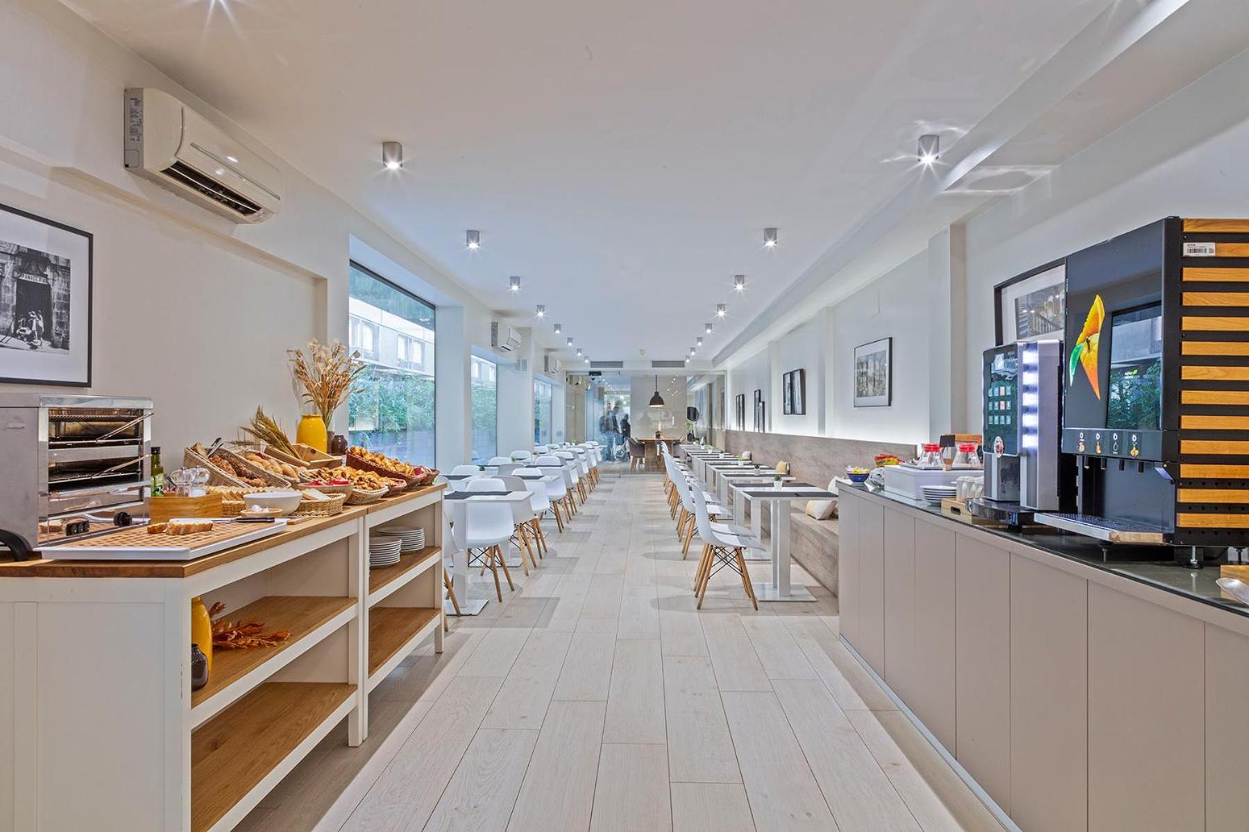 Aparthotel Bcn Montjuic Barcelona Ngoại thất bức ảnh