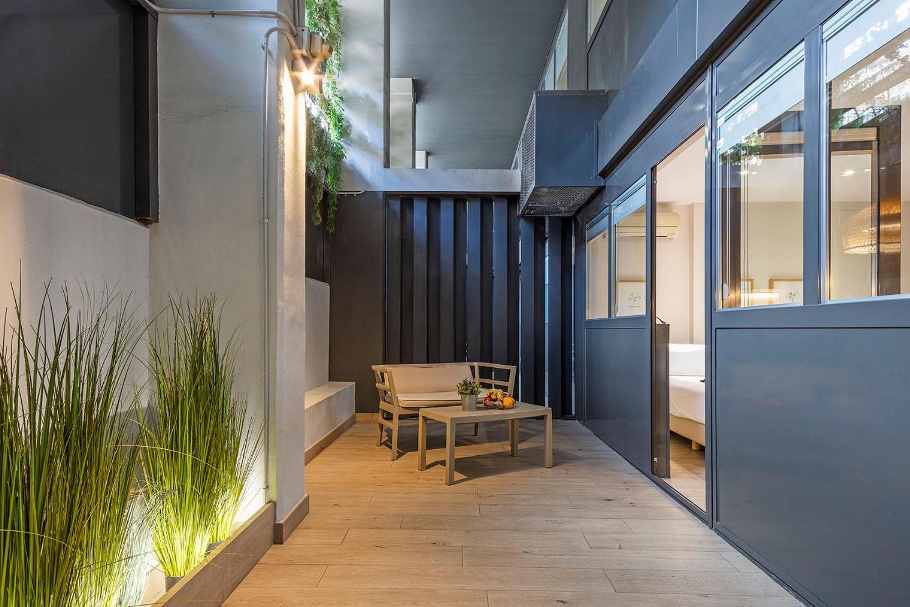 Aparthotel Bcn Montjuic Barcelona Ngoại thất bức ảnh