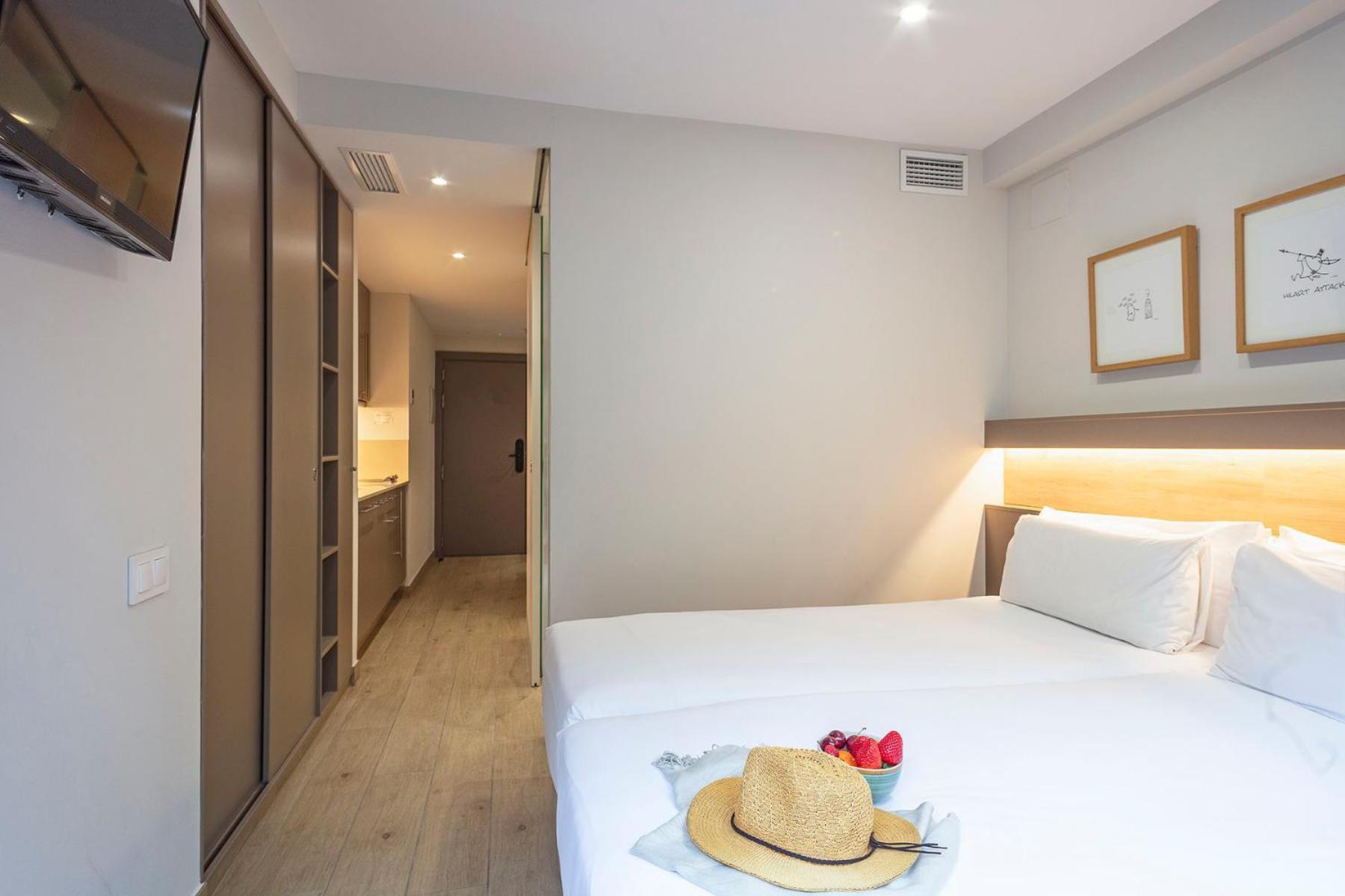 Aparthotel Bcn Montjuic Barcelona Ngoại thất bức ảnh