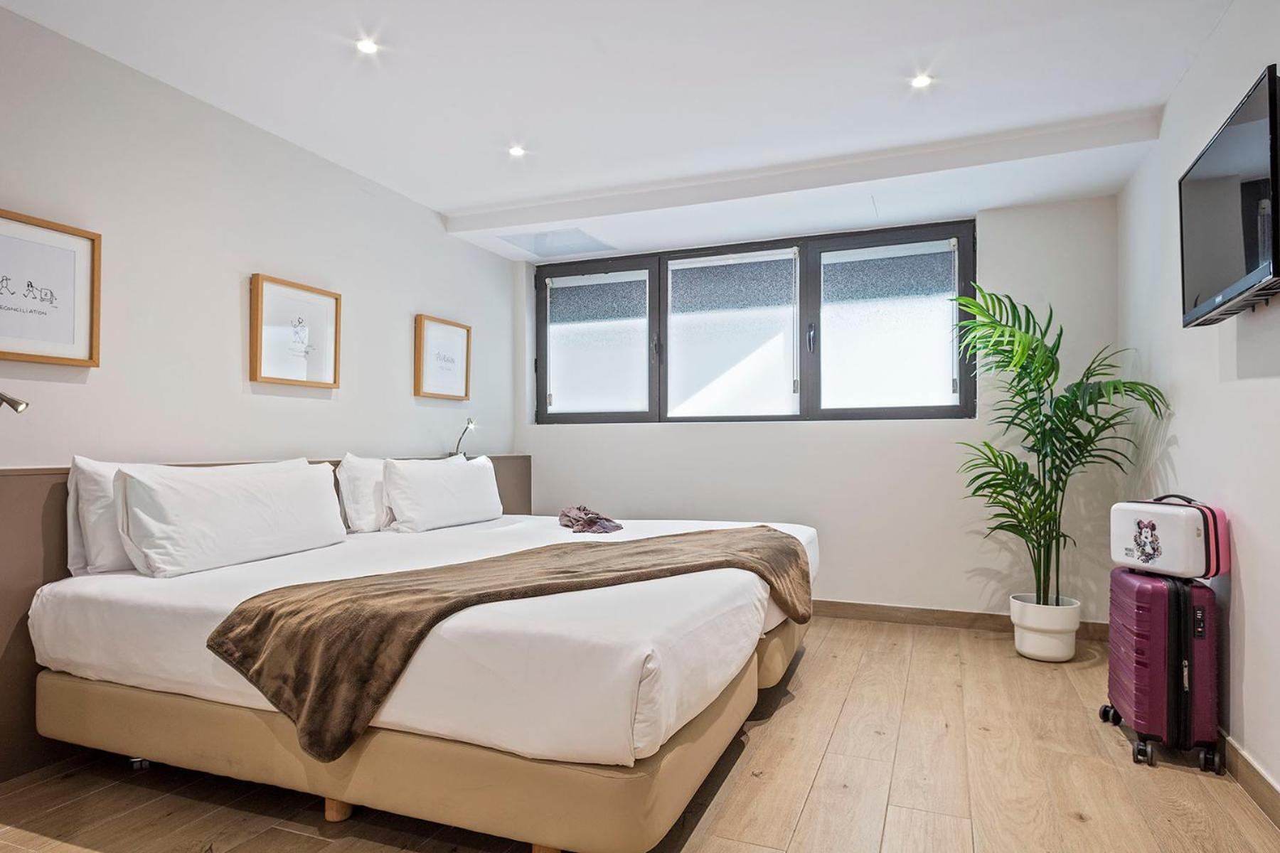 Aparthotel Bcn Montjuic Barcelona Ngoại thất bức ảnh