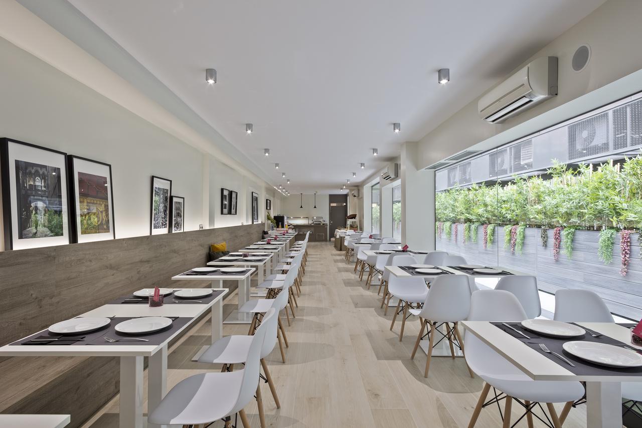 Aparthotel Bcn Montjuic Barcelona Ngoại thất bức ảnh